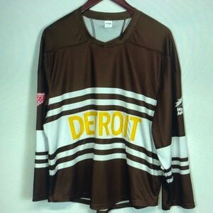 Brown and White Men's Shirt